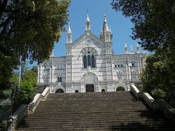 Rapallo-sanctuary-Montallegro-stairs-church
